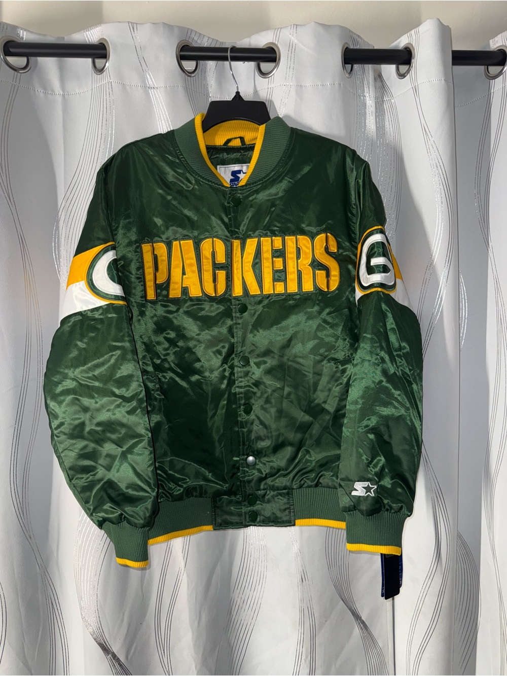 STARTER Green and Yellow Green Bay Packers 
Bomber Jacket size L